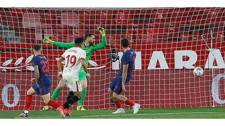 Sevilla 1-0 Atletico: Báo động đỏ cho Rojiblanco