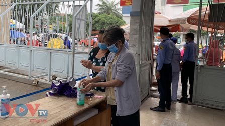 Cách ly bệnh nhân từ Bệnh viện K Hà Nội vào TP.HCM khai báo gian dối