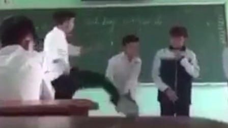 Bắc Giang: Thầy giáo đánh học sinh vì không chấp hành nội quy