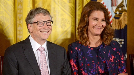 Bill Gates sẽ chia nửa khối tài sản khổng lồ trị giá 130 tỷ USD cho vợ?