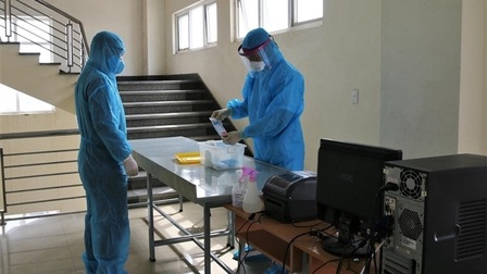 Hà Nội: Một bác sĩ bệnh viện tuyến Trung ương dương tính với SARS-CoV-2