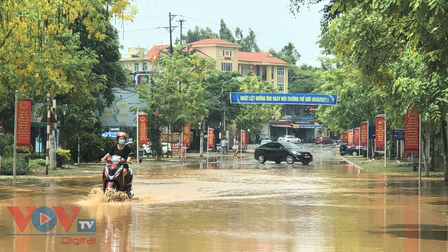 Phú Thọ: Cần làm rõ việc ngập nước trên đường tỉnh lộ 316