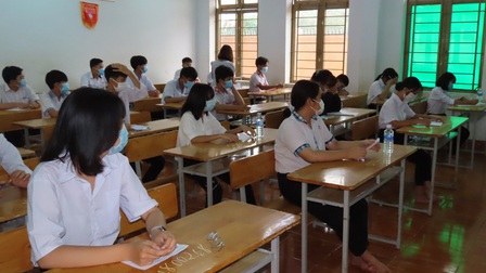 Sáng nay (12/6), hơn 93.000 thí sinh Hà Nội bước vào kỳ thi lớp 10