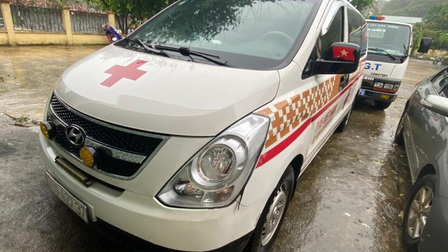 Thông tin về vụ xe cứu thương chở khách 'chui' từ Bắc Ninh về Sơn La