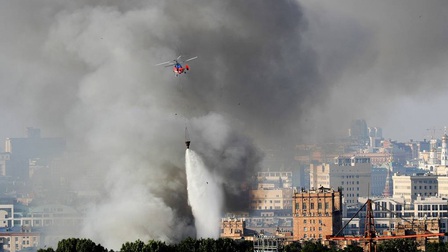 Cháy lớn kho pháo hoa tại Moscow