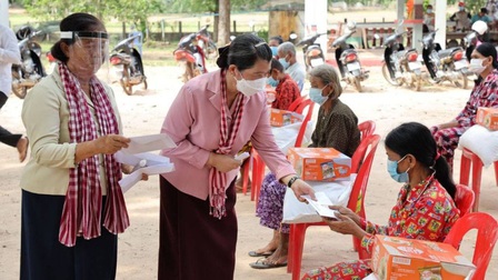 Hơn 2,7 triệu người Campuchia được trợ cấp do ảnh hưởng dịch bệnh