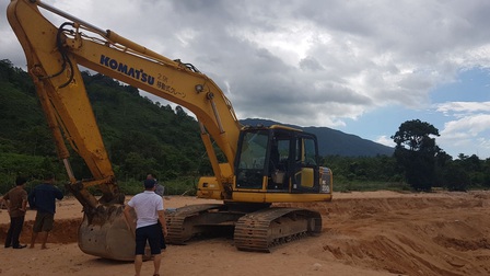 Quảng Trị: 'Đột kích' bắt quả tang hành vi khai thác mỏ cát lậu giữa lòng hồ thủy điện