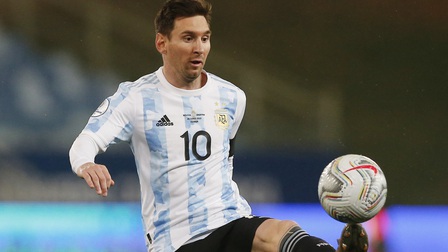 Messi tiếp tục tỏa sáng mang về thắng lợi đậm đà cho Argentina trước Paraguay