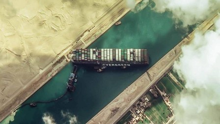 Vụ tắc nghẽn kênh đào Suez: Tàu Ever Green sắp được trả tự do