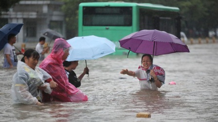 33 người thiệt mạng do mưa lũ ở Hà Nam, Trung Quốc
