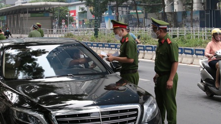 Ngày 10/8, Hà Nội xử phạt hơn 1.000 trường hợp vi phạm phòng chống dịch