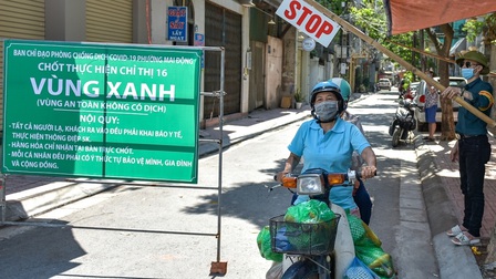 Hà Nội có cần kéo dài giãn cách để chống dịch?