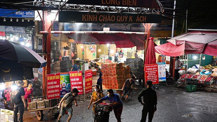 Vì sao dịch 'tấn công' nhiều chợ đầu mối ở Hà Nội?