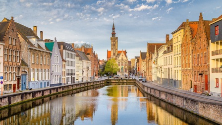 Một ngày khám phá thành phố đẹp nhất nước Bỉ