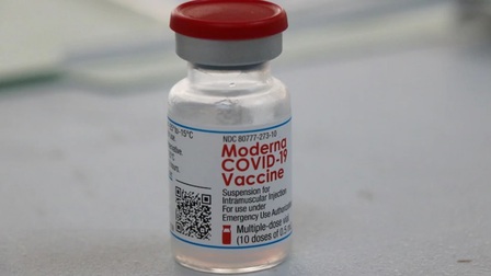 Nhật Bản điều tra 2 trường hợp tử vong sau khi tiêm vaccine Moderna