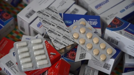 Hà Nội: Bắt hàng trăm hộp thuốc điều trị Covid-19 không rõ nguồn gốc