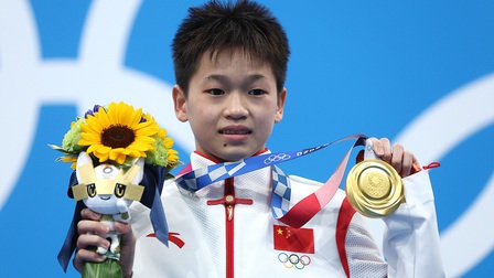 VĐV trẻ nhất Trung Quốc ở Olympic Tokyo giành HCV