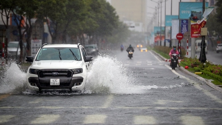 Thời tiết hôm nay: Khu vực đồng bằng và ven biển Bắc Bộ, Thanh Hóa, Nghệ An có mưa to đến rất to