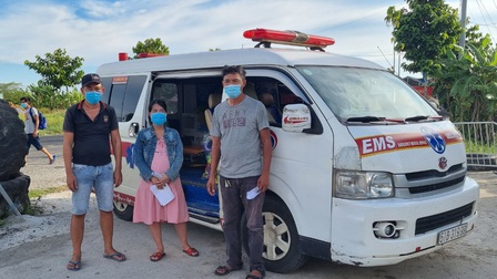 Kiên Giang: Bắt quả tang 2 xe cứu thương tư nhân chở thuê người từ vùng dịch về quê