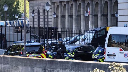Pháp bắt đầu phiên tòa xét xử vụ khủng bố đẫm máu Paris 2015