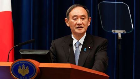 Yoshihide Suga - vị Thủ tướng nói ít làm nhiều