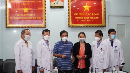 Ca ghép thận khác nhóm máu thành công đầu tiên tại Việt Nam