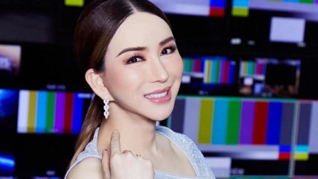 ‘Bà trùm’ truyền thông Thái Lan mua lại cuộc thi Hoa hậu Hoàn vũ 