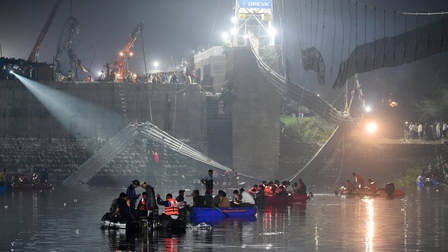 Số người chết vụ sập cầu treo tại Ấn Độ tăng lên 132