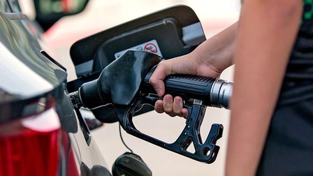 Giá xăng dầu trong nước dự báo sắp tăng mạnh