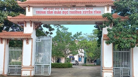 Đề nghị kỷ luật Giám đốc Trung tâm Giáo dục Thường xuyên tỉnh Quảng Bình