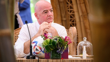 Chủ tịch FIFA kêu gọi ngừng bắn ở Ukraine trong một tháng diễn ra World Cup