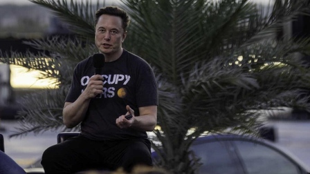Hàng trăm nhân viên Twitter rời đi vì lịch làm việc khắc nghiệt của Elon Musk