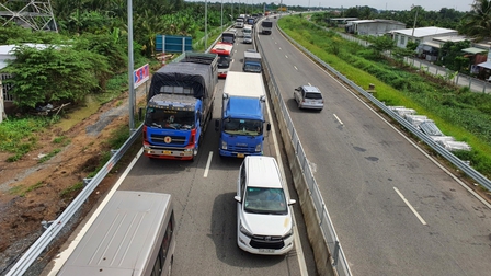 Đường cao tốc Trung Lương - Mỹ Thuận chưa đạt tiêu chuẩn, báo động TNGT