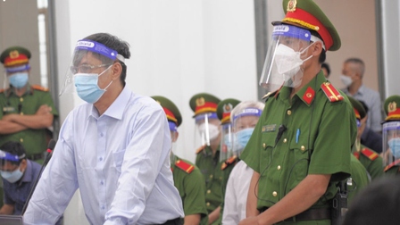 3 cựu lãnh đạo tỉnh Khánh Hòa tiếp tục hầu tòa liên quan đến 'đất vàng'