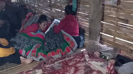 Bố nghi tâm thần đâm chết 2 con trong đêm ở Điện Biên
