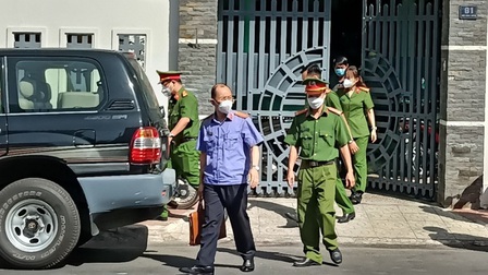 Khám xét nhà riêng của nguyên Phó Chủ tịch UBND tỉnh Bình Thuận