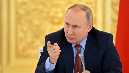 Tổng thống Nga V.Putin tin tưởng vào sức mạnh của hệ thống tài chính Nga