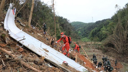 Tìm thấy 36.000 mảnh vỡ của máy bay China Eastern rơi ở Trung Quốc