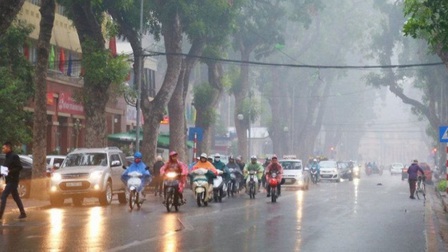 Thời tiết hôm nay: Bắc Bộ và Thanh Hóa có mưa rào, trời chuyển rét
