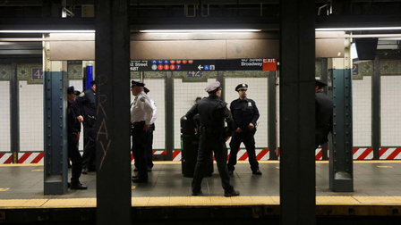 Nổ súng tại nhà ga tàu điện ngầm Mỹ: Hung thủ vẫn chưa bị bắt