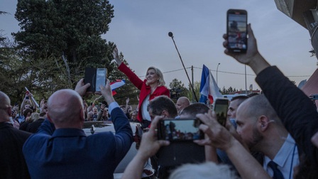 Bầu cử Tổng thống Pháp: 'Nước Pháp sẽ thay đổi nếu bà Le Pen chiến thắng'