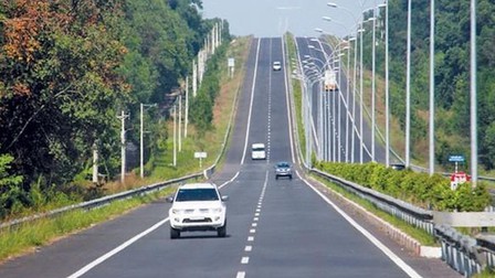 Bình Phước: Sớm triển khai tuyến cao tốc Đắk Nông - Chơn Thành, thúc đẩy kết nối chiến lược giữa Đông Nam Bộ và Tây Nguyên
