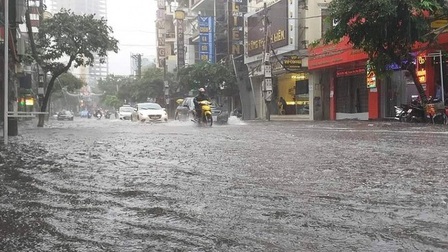 Thời tiết hôm nay: Tây Nguyên và Nam Bộ mưa lớn