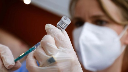 Đức đưa quy định tiêm chủng bắt buộc đối với nhân viên y tế vào Hiến pháp