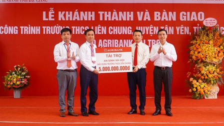 Agribank bàn giao công trình trường học với kinh phí 5 tỷ đồng tại tỉnh Bắc Giang