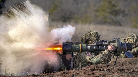 Ukraine muốn nhanh có thêm vũ khí nhưng phương Tây không thể vội