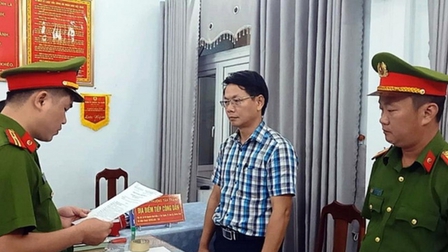 Quảng Nam: Khởi tố Tổng Giám đốc Công ty Cổ phần Công trình Công cộng thành phố Hội An vì nhận hối lộ