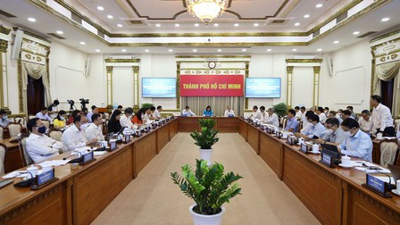 TP. Hồ Chí Minh: Nhiều dấu hiệu cho thấy nền kinh tế đang phục hồi mạnh mẽ