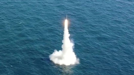 Hàn Quốc và Mỹ phóng thử 8 quả tên lửa