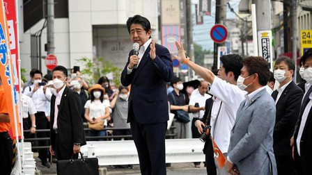 Nhật Bản truy tặng huân chương cao quý nhất cho cố Thủ tướng Abe Shinzo